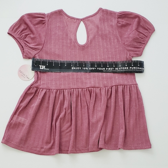 FULL CIRCLE TRENDS Lace Pleplum Top - Picture 4 of 8